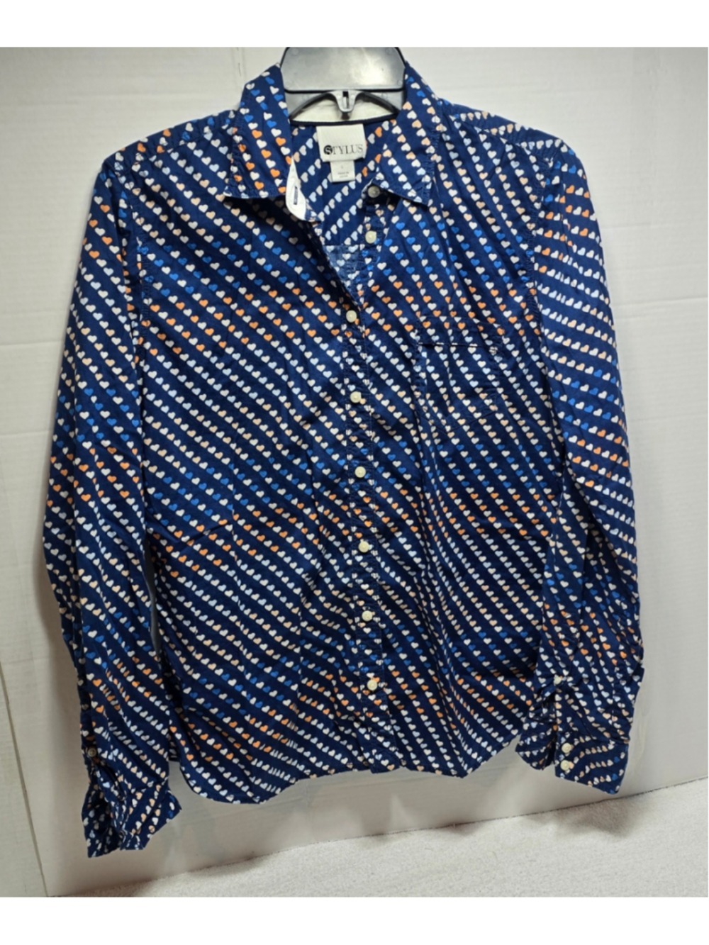 Women's Stylus Button Down Shirt Size L Blue White Heart Print